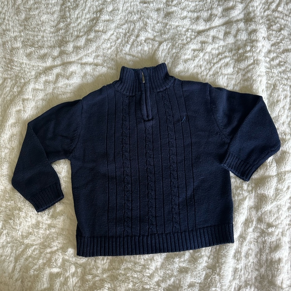 Boys 3T Nautica sweater. Navy Blue